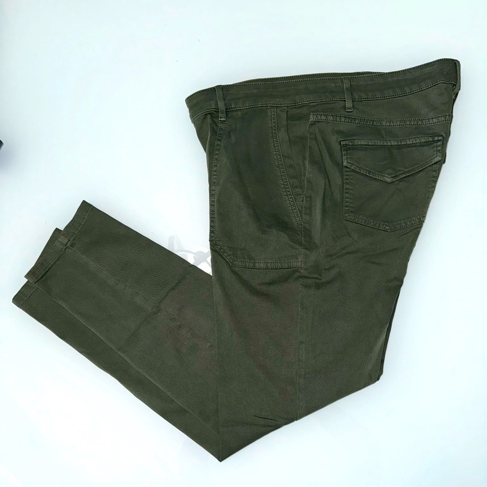 NWT | J. Jill Women’s pants | Size 8 | Olive Green